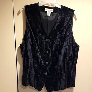 Casual Corner Black Velvet Women's Vest